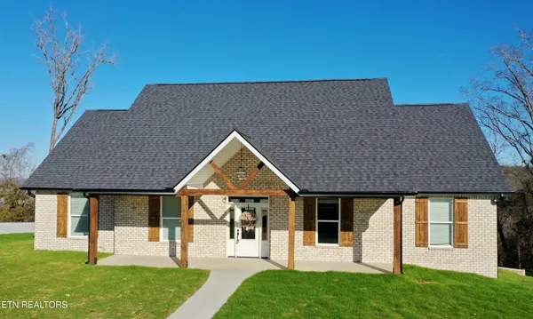 $679,000 | 2095 Ivy Way, Newport, TN 37821