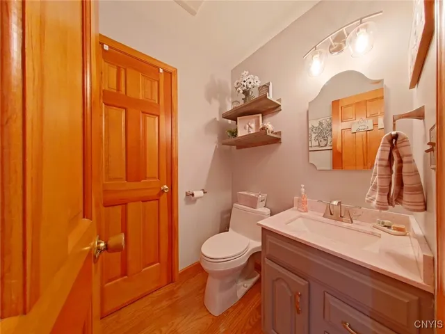 $549,900 | 15 Jonathan Court, Whitestown, NY 13492