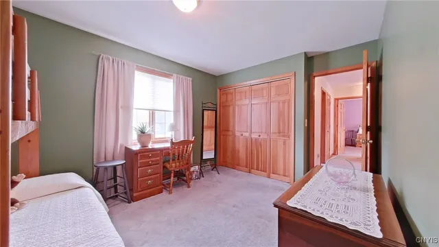 $549,900 | 15 Jonathan Court, Whitestown, NY 13492