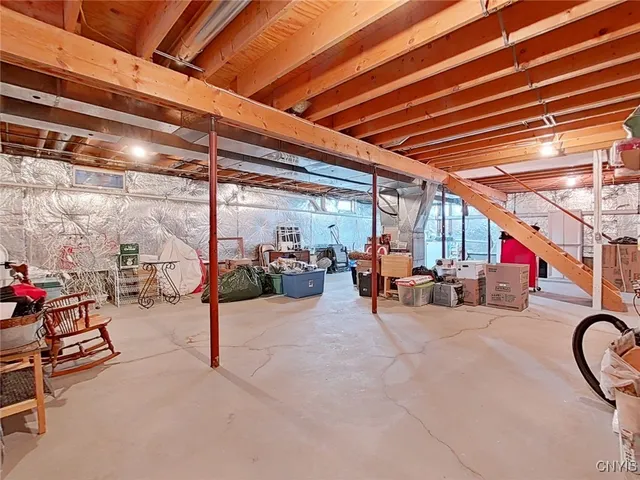 $549,900 | 15 Jonathan Court, Whitestown, NY 13492