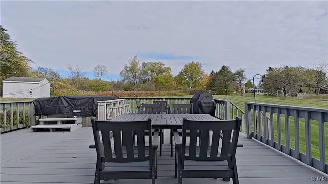 $549,900 | 15 Jonathan Court, Whitestown, NY 13492