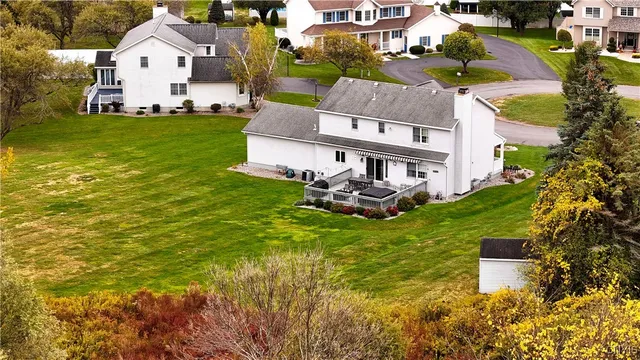 $549,900 | 15 Jonathan Court, Whitestown, NY 13492