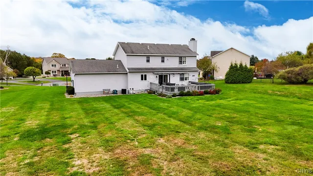 $549,900 | 15 Jonathan Court, Whitestown, NY 13492