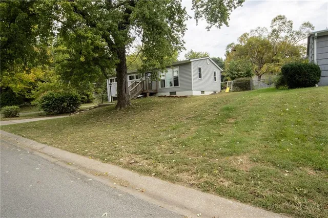 $155,000 | 2521 Essex Street, St. Joseph, MO 64505