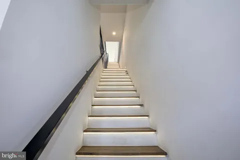 $799,900 | 424 Taylor Street Northwest, Unit B, Washington, DC 20011