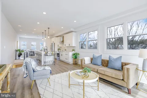 $799,900 | 424 Taylor Street Northwest, Unit B, Washington, DC 20011