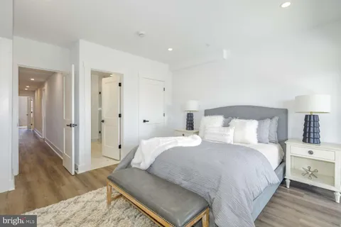 $799,900 | 424 Taylor Street Northwest, Unit B, Washington, DC 20011