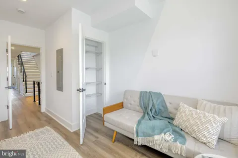 $799,900 | 424 Taylor Street Northwest, Unit B, Washington, DC 20011