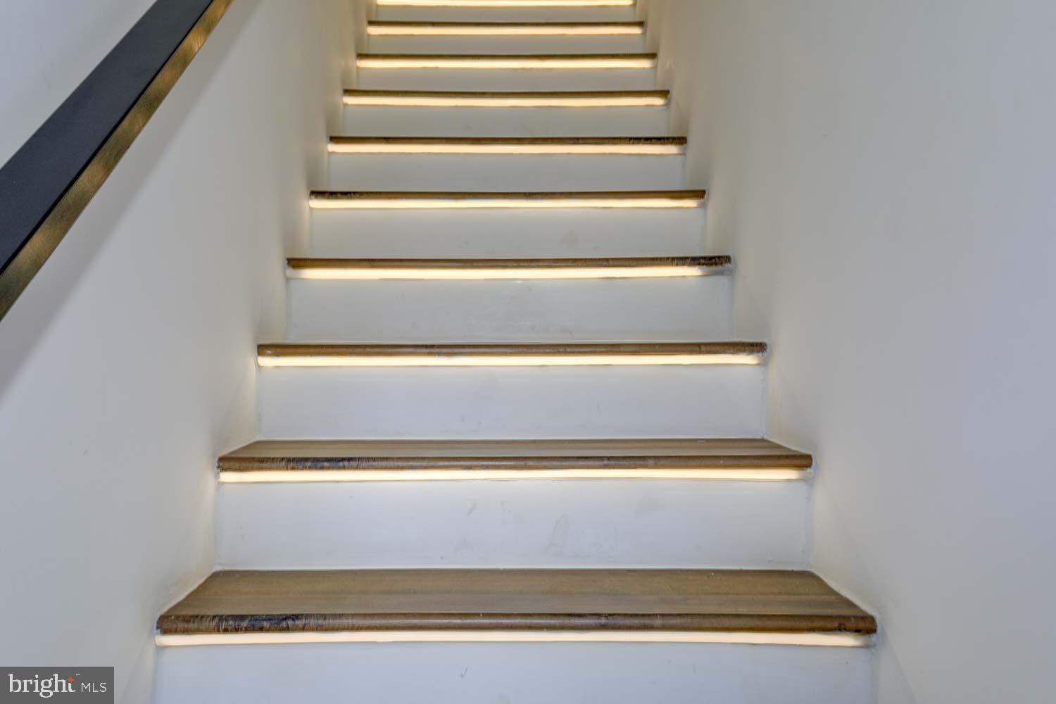 424 Taylor Street Northwest, Unit 2 Washington, DC 20011 - Photo 45 of 49 a view of staircase