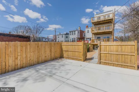 $799,900 | 424 Taylor Street Northwest, Unit B, Washington, DC 20011