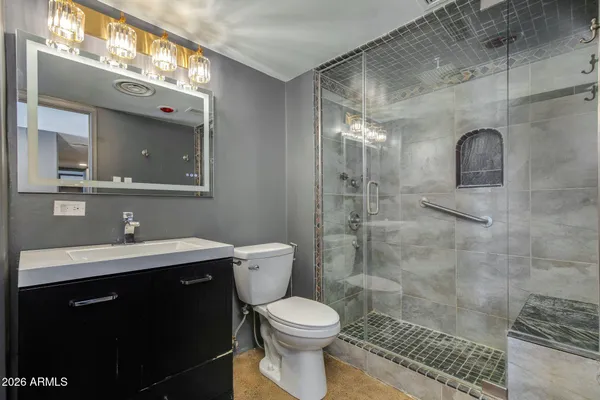 $399,000 | 207 West Clarendon Avenue, Unit 16E, Phoenix, AZ 85013