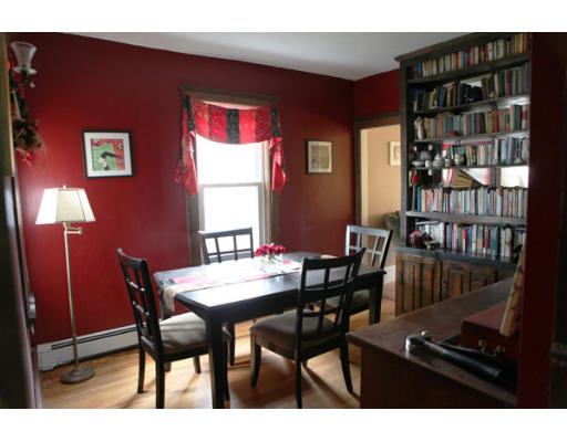 17 Mishawum Road Woburn, MA 01801 - Photo 4 of 15 Gallery Image 4