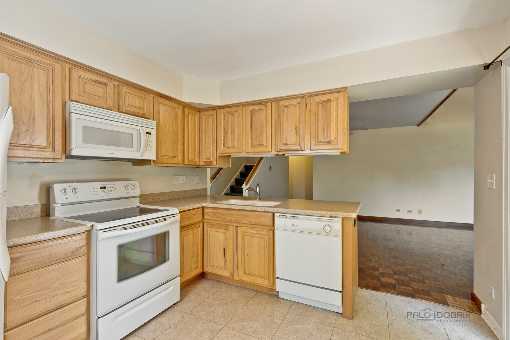 717 Wakefield Road Gurnee, IL 60031 - Photo 11 of 27