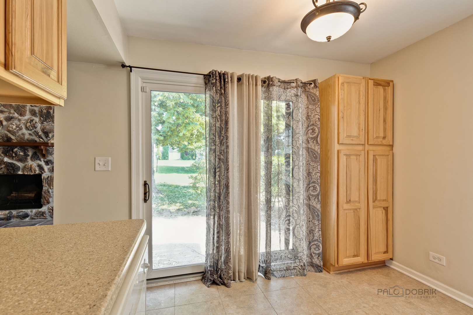 717 Wakefield Road Gurnee, IL 60031 - Photo 12 of 27
