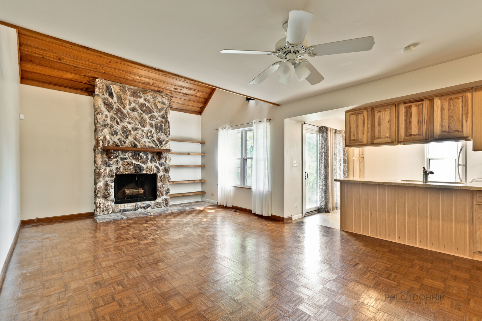 717 Wakefield Road Gurnee, IL 60031 - Photo 6 of 27