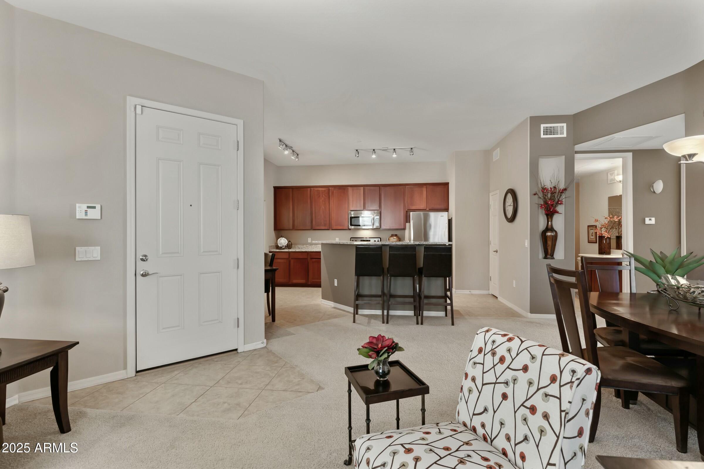 3330 South Gilbert Road, Unit 2021 Chandler, AZ 85286 - Photo 5 of 31 tempImageL4mcFI