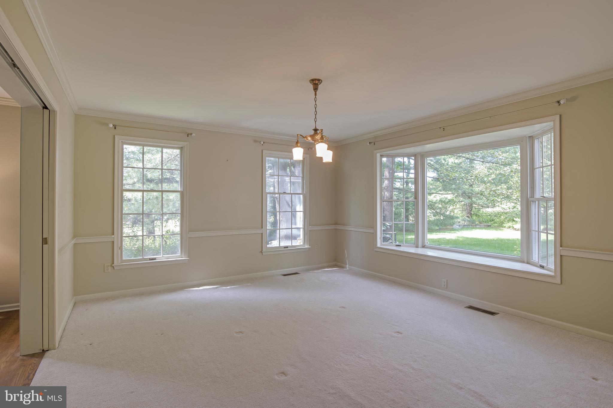 106 Ridgeview Lane Doylestown, PA 18901 - Photo 11 of 47