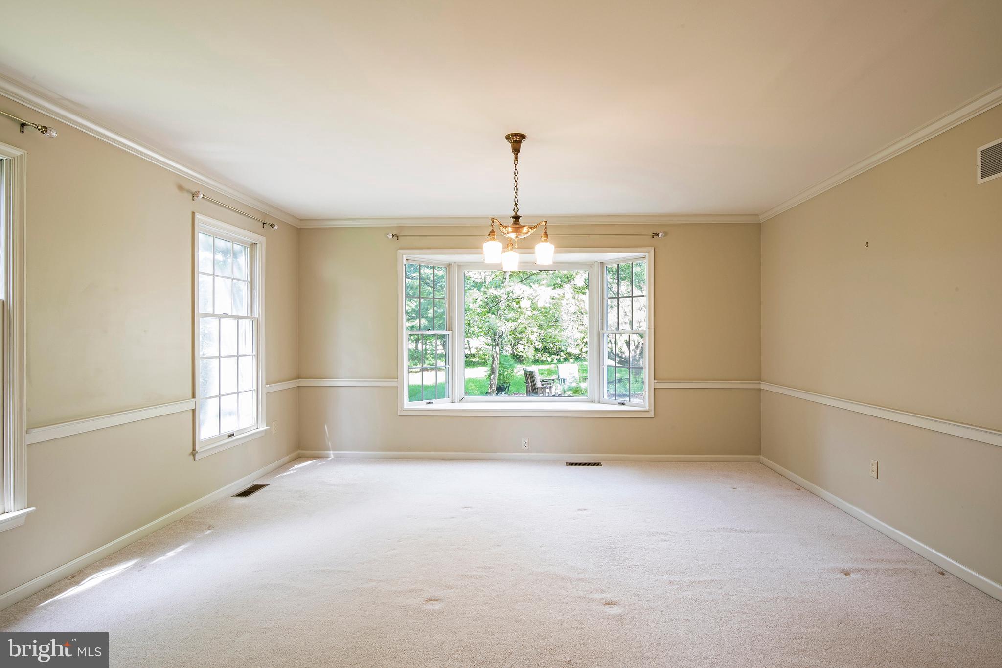 106 Ridgeview Lane Doylestown, PA 18901 - Photo 12 of 47