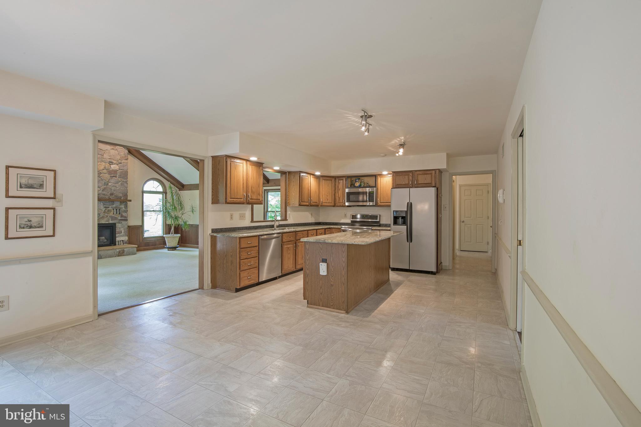 106 Ridgeview Lane Doylestown, PA 18901 - Photo 14 of 47
