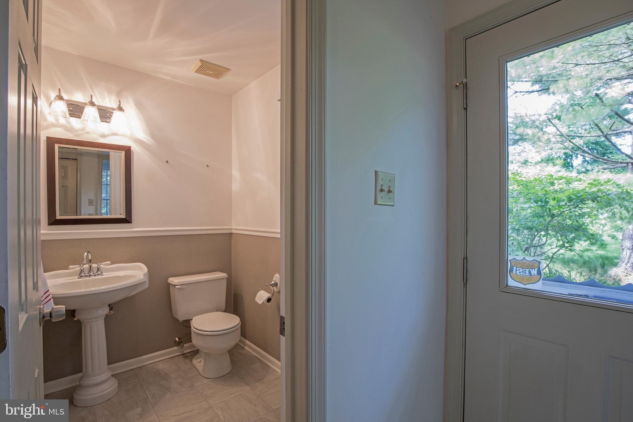 106 Ridgeview Lane Doylestown, PA 18901 - Photo 22 of 47