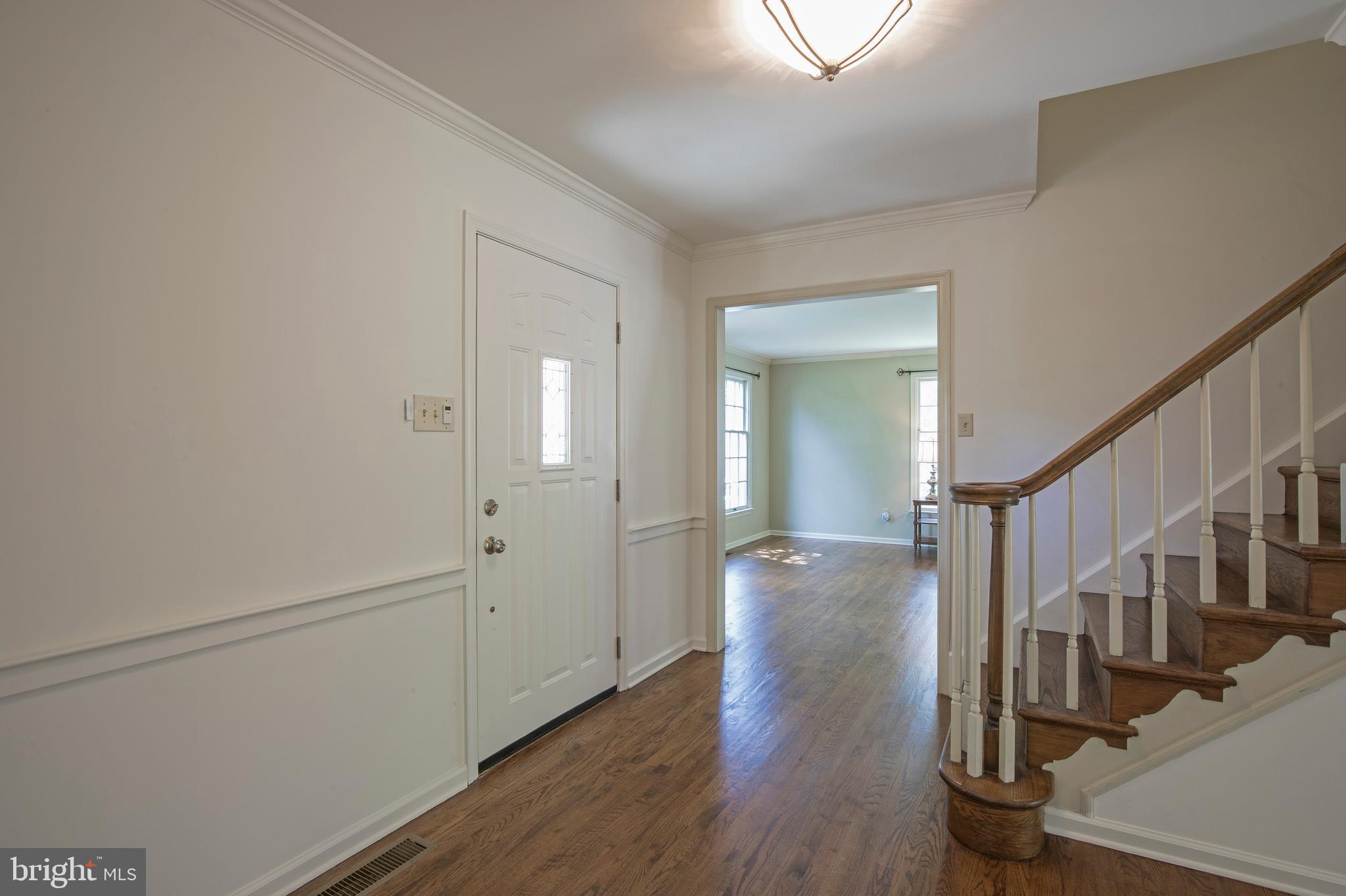 106 Ridgeview Lane Doylestown, PA 18901 - Photo 5 of 47