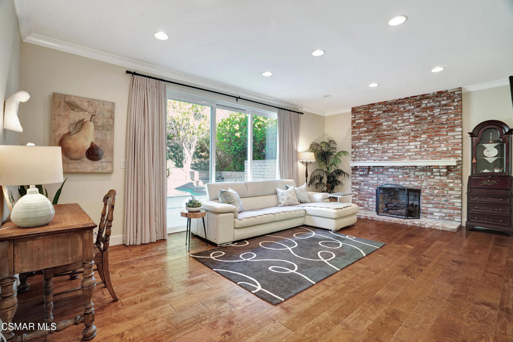 18935 Granada Circle Porter Ranch, CA 91326 - Photo 8 of 46