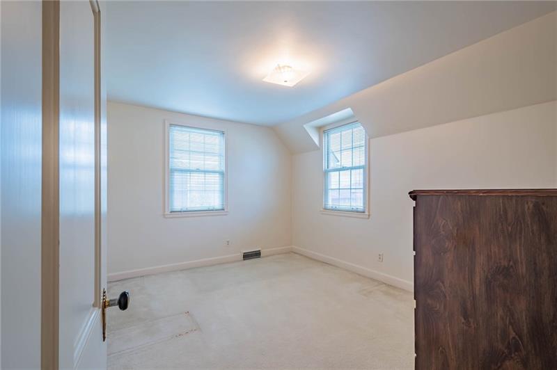 815 Spring Street Latrobe, PA 15650 - Photo 14 of 20 Gallery Image 14