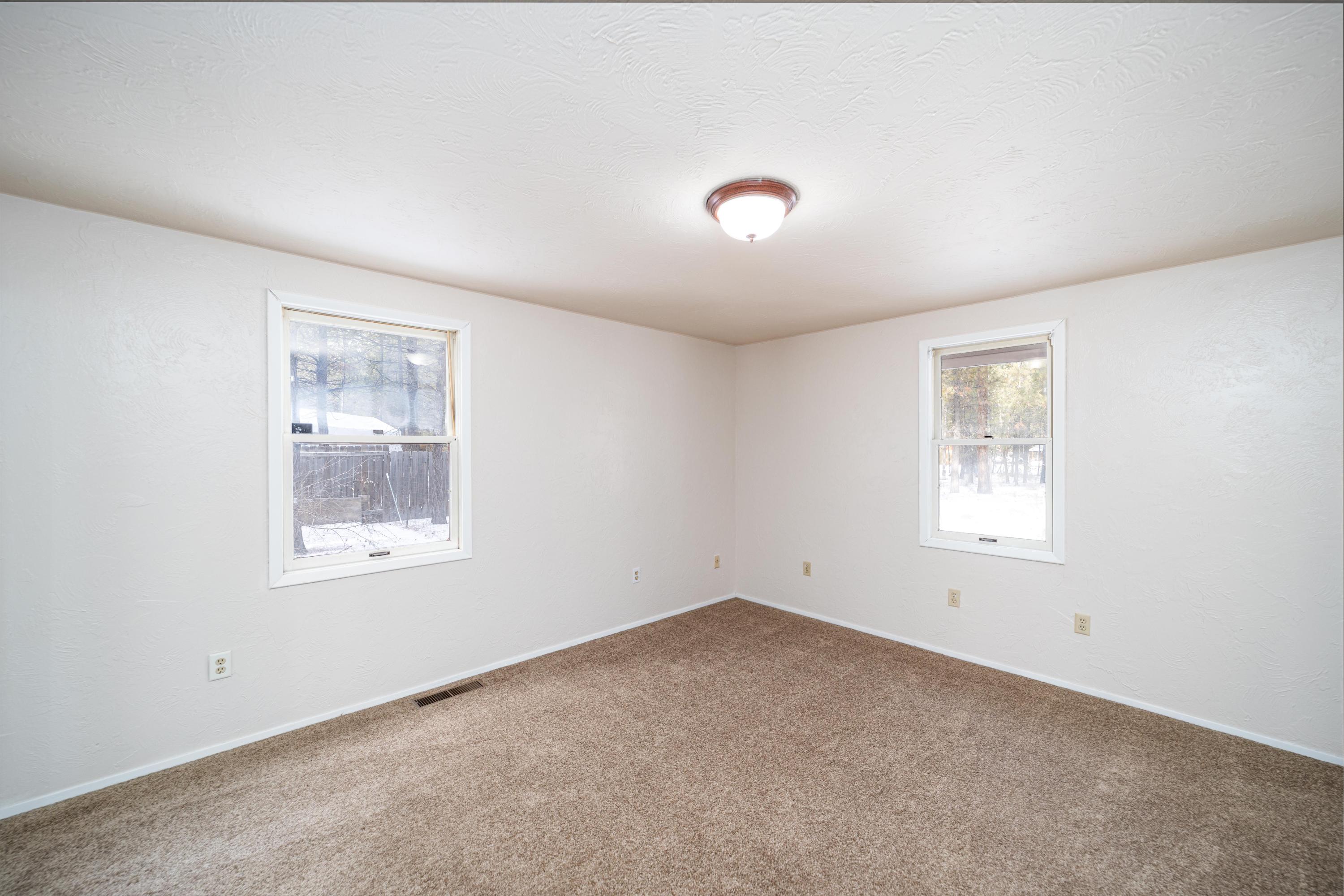 1624 Lukes Road La Pine, OR 97739 - Photo 18 of 29 1624_Lukes_Rd_HighRes-42