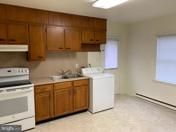 $950 | 11 Edward Drive, Unit A, Greencastle, PA 17225