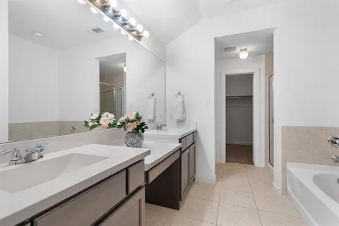 $325,000 | 1620 Meadow Trail Lane, Aubrey, TX 76227