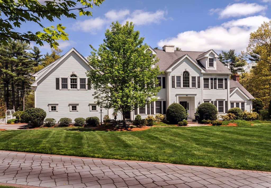 40 Lewis Farm Road Duxbury, MA 02332 - Photo 1 of 30 Gallery Image 1