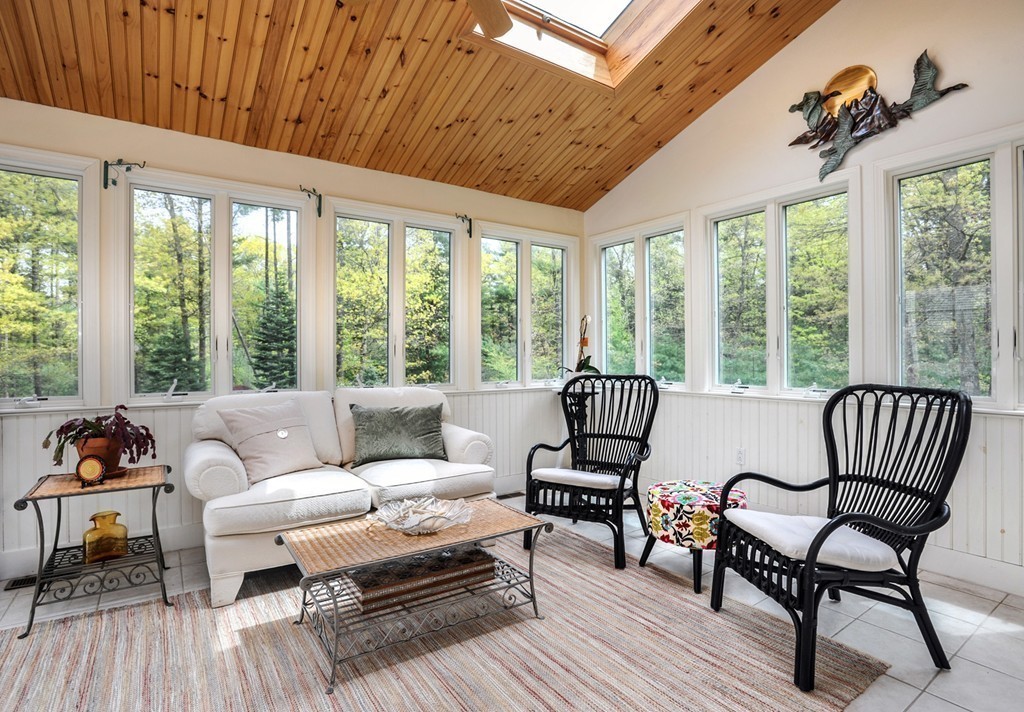 40 Lewis Farm Road Duxbury, MA 02332 - Photo 9 of 30 Gallery Image 9