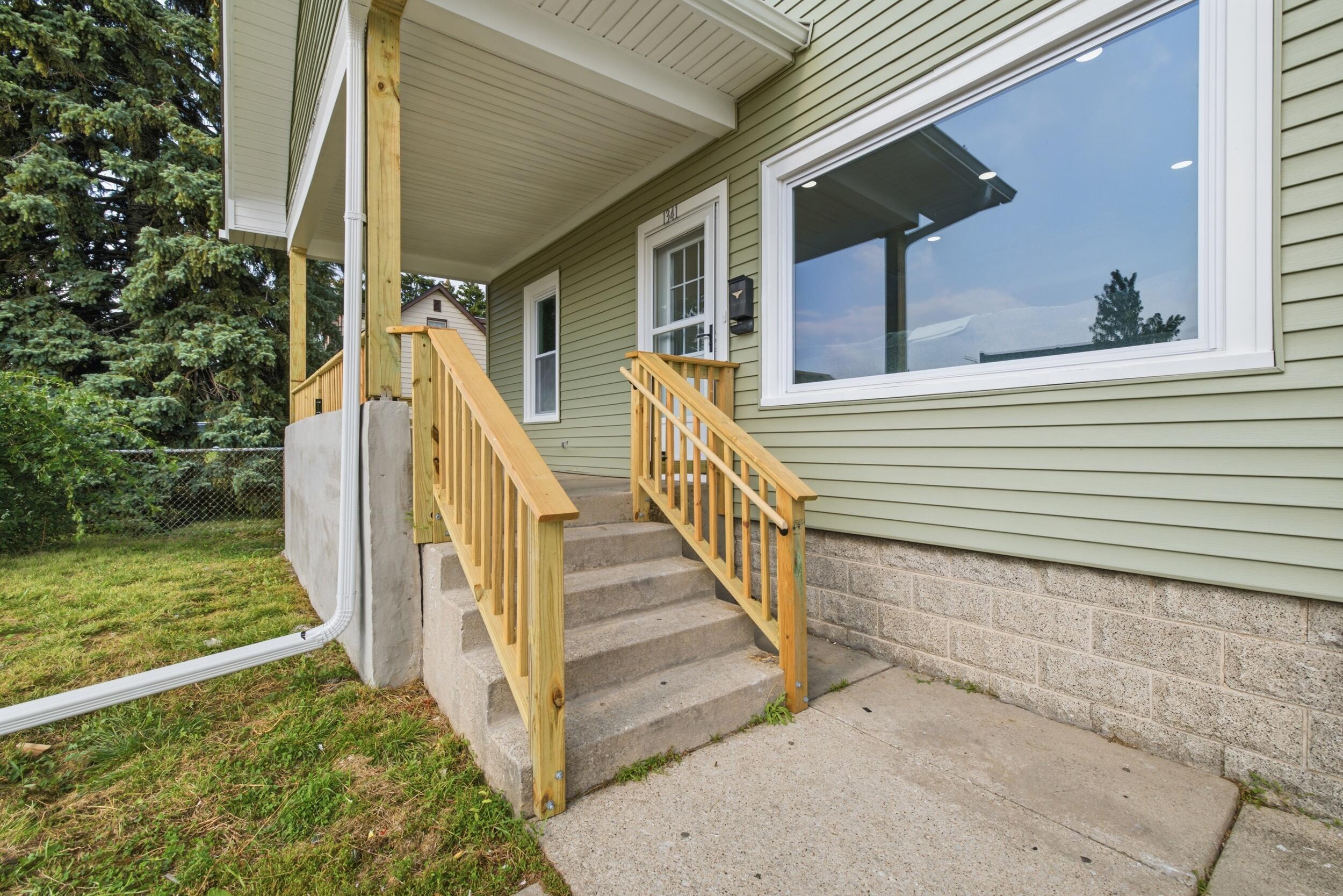 1341 Ohio Street Racine, WI 53405 - Photo 31 of 35 IMG_4289