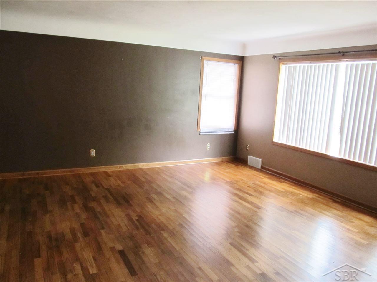 4786 Flajole Road Midland, MI 48642 - Photo 2 of 6 31291171-1.JPG