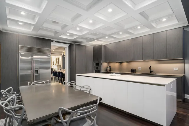 $2,995,000 | 1938 North Hudson Avenue, Chicago, IL 60614