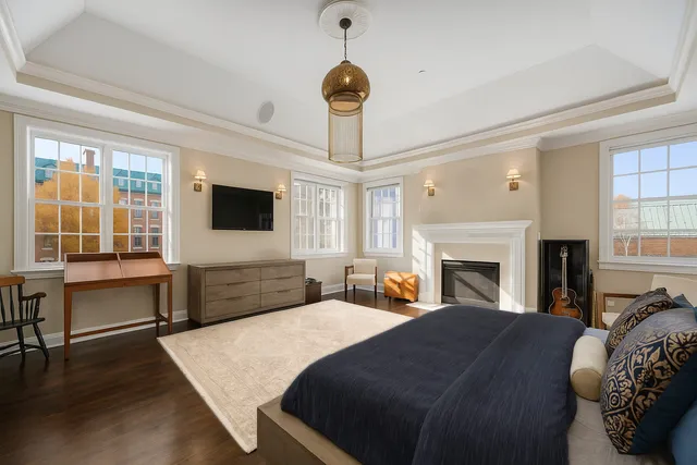 $2,995,000 | 1938 North Hudson Avenue, Chicago, IL 60614