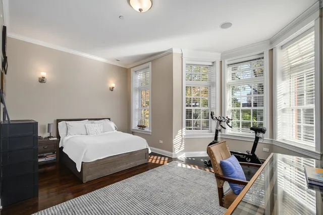 $2,995,000 | 1938 North Hudson Avenue, Chicago, IL 60614