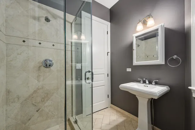 $2,995,000 | 1938 North Hudson Avenue, Chicago, IL 60614