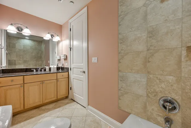 $2,995,000 | 1938 North Hudson Avenue, Chicago, IL 60614