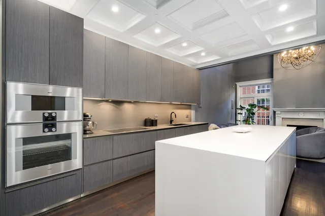 $2,995,000 | 1938 North Hudson Avenue, Chicago, IL 60614