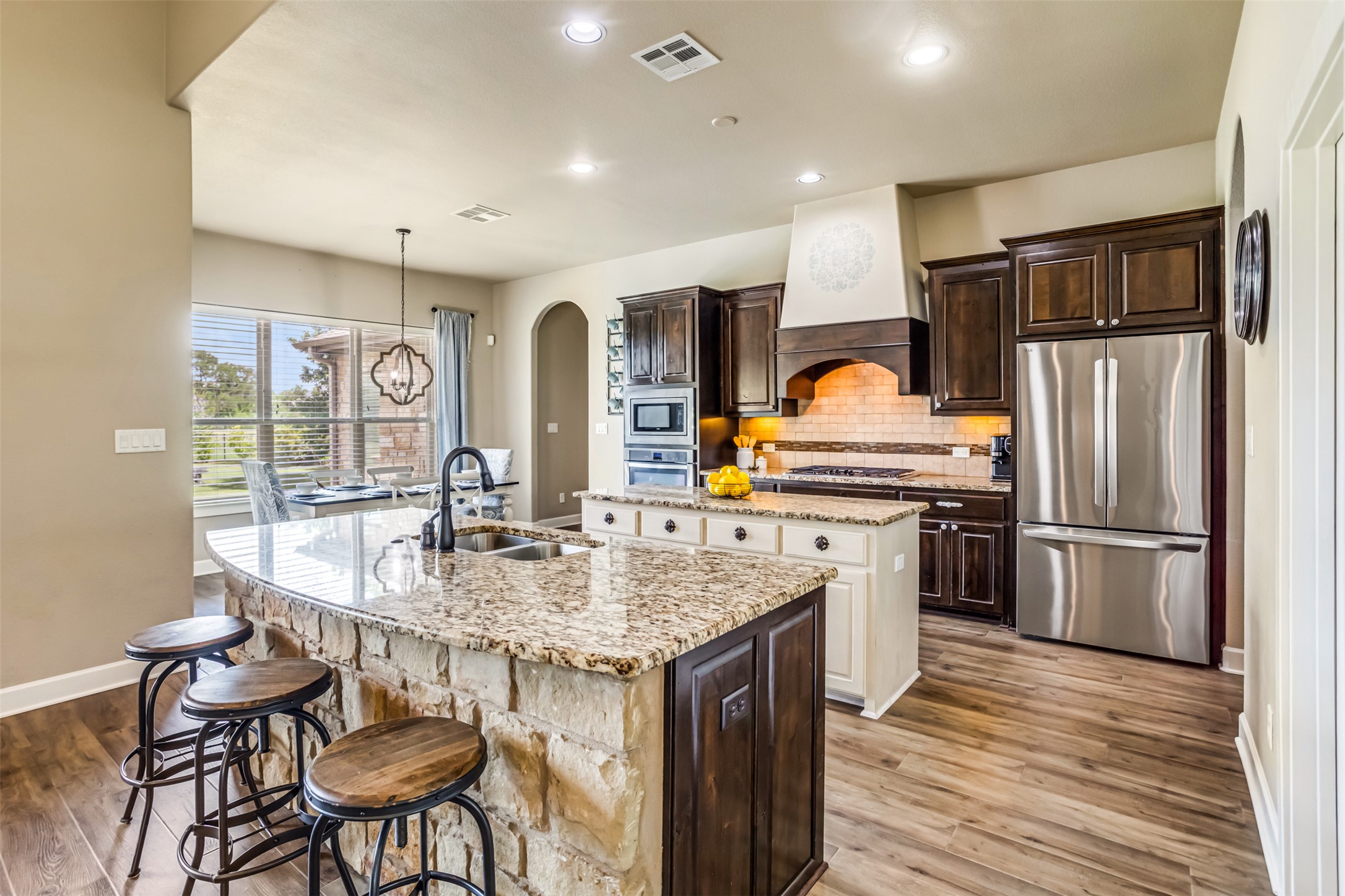 101 Adobe Cove Georgetown, TX 78633 - Photo 7 of 33