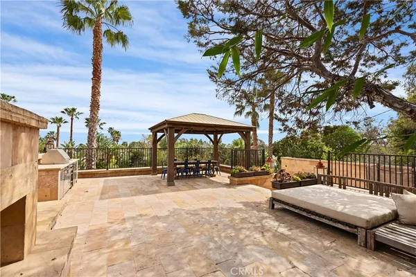 $5,495,000 | 27409 Pacific Coast Highway, Malibu, CA 90265