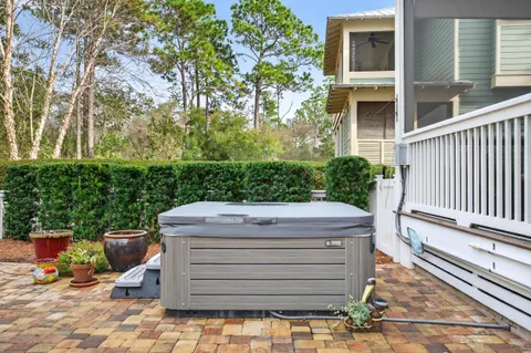 $1,750,000 | 563 Sandgrass Boulevard, Santa Rosa Beach, FL 32459