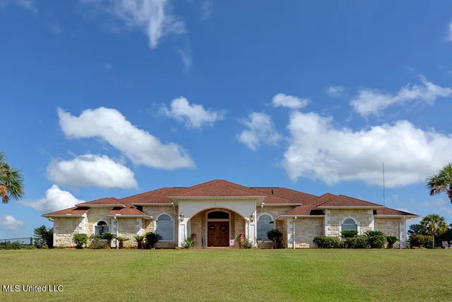 $795,000 | 10181 Road 533 Philadelphia Ms 39350, Philadelphia, MS 39350