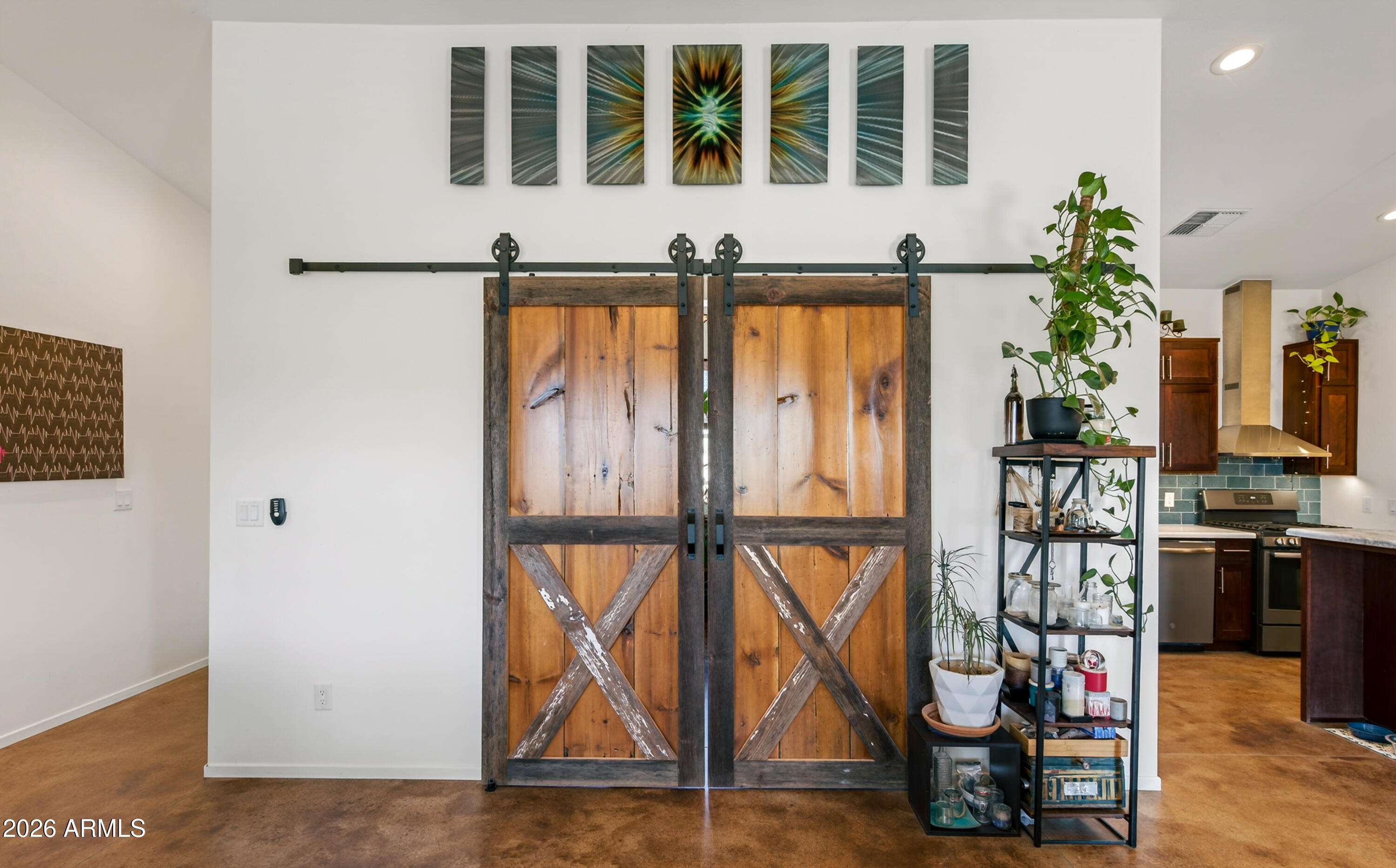 2771 South Country Hill Road Cornville, AZ 86325 - Photo 25 of 48 a view of an entryway with wooden floor