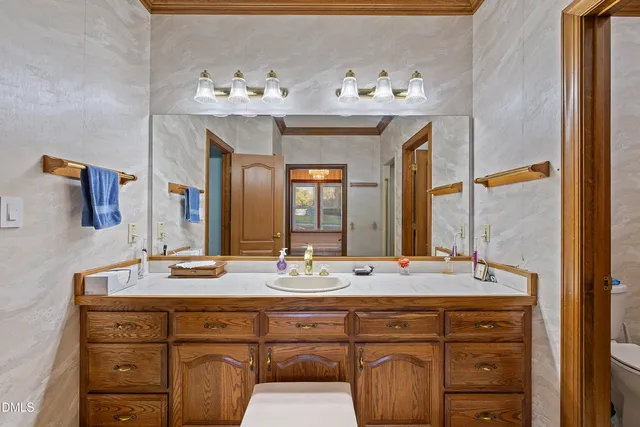 $975,000 | 3208 Shady Grove Road, Durham, NC 27703