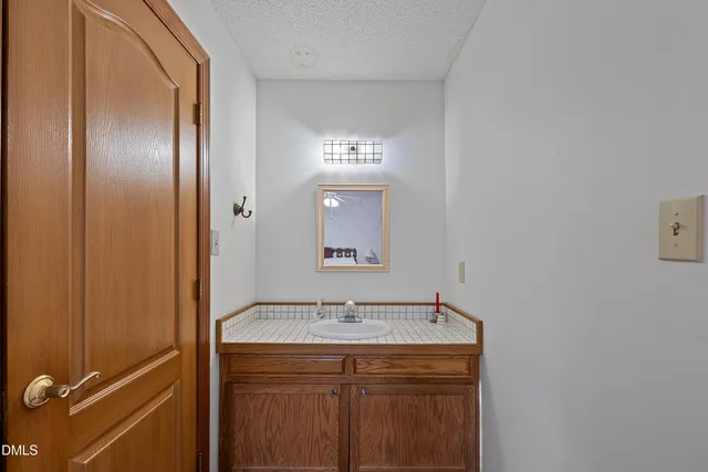 $975,000 | 3208 Shady Grove Road, Durham, NC 27703