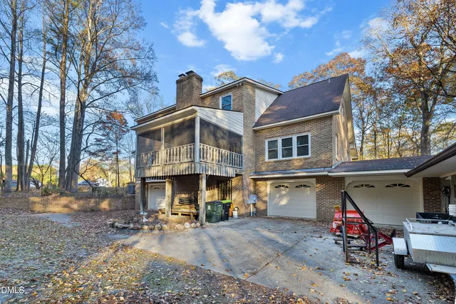 $975,000 | 3208 Shady Grove Road, Durham, NC 27703