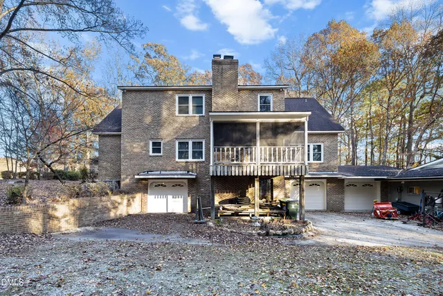 $975,000 | 3208 Shady Grove Road, Durham, NC 27703