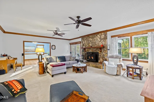 $975,000 | 3208 Shady Grove Road, Durham, NC 27703